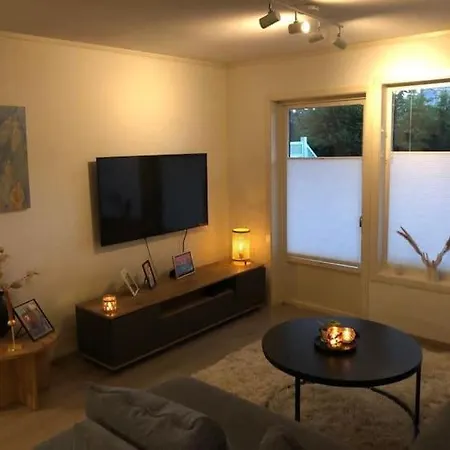 Practical Apartment, To Center, And Close To Ons 7 Min Walk Apartment